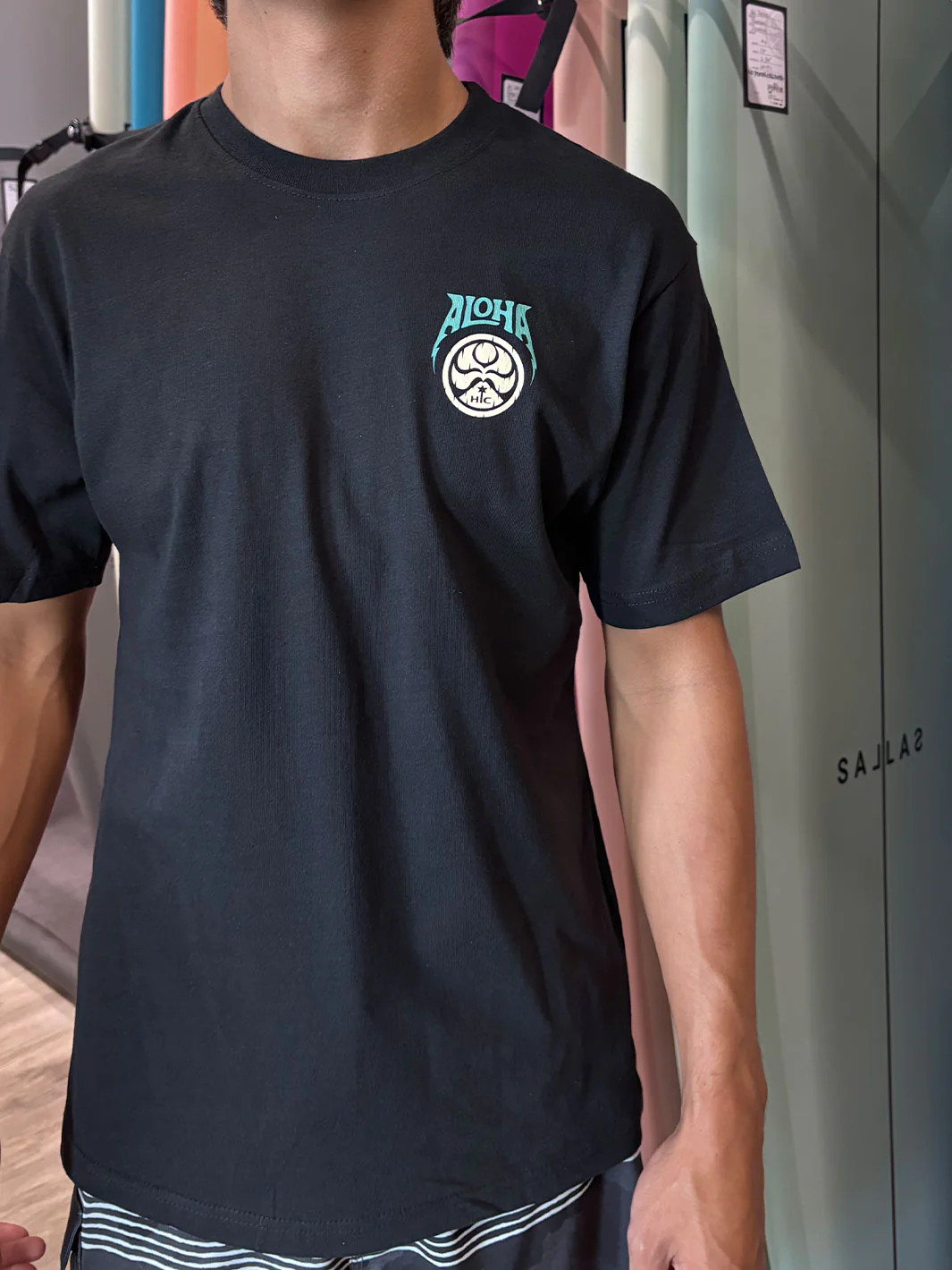 HIC TIKI WAX BEACH TEE - BLACK - Image 2