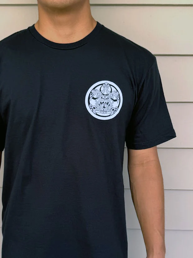 HIC NEON HONU TEE - BLACK - Image 2