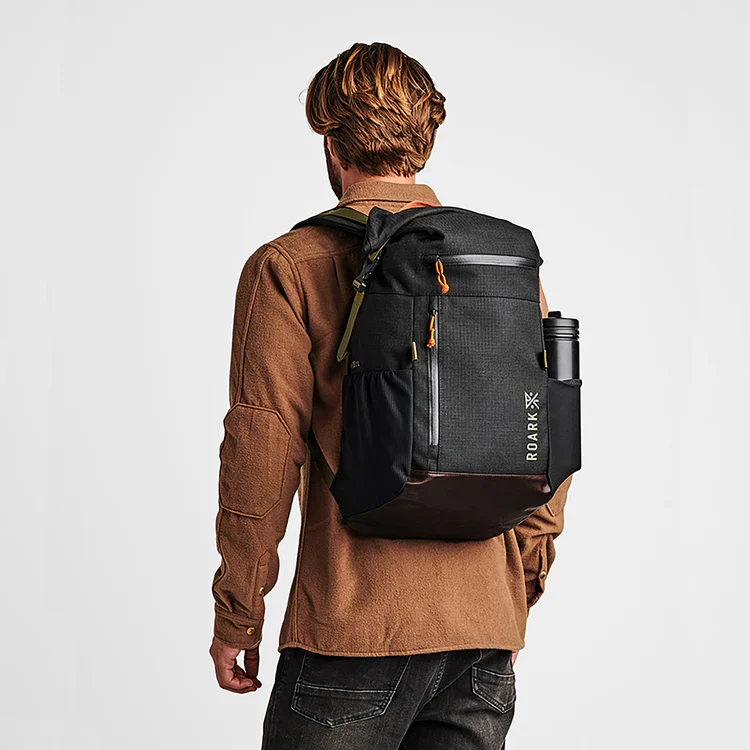 ROARK PASSENGER 27L 2.0 BACKPACK - BLACK - Image 2