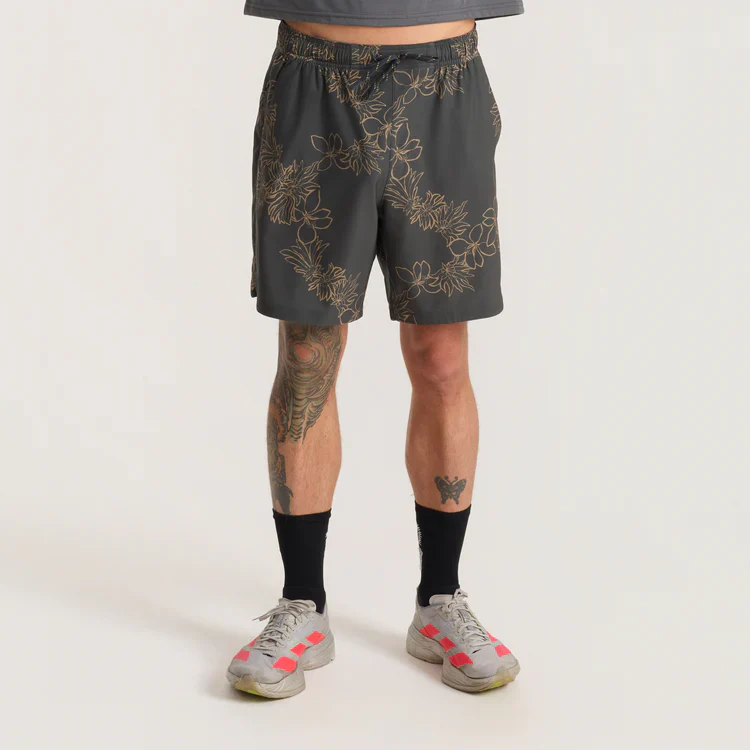 ROARK SERRANO 7" ACTIVE SHORTS - ONYX FLORAL (OXF) - Image 2