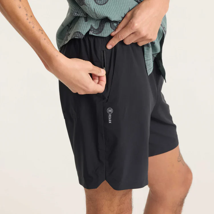 ROARK SERRANO 7" ACTIVE SHORTS - BLACK - Image 3