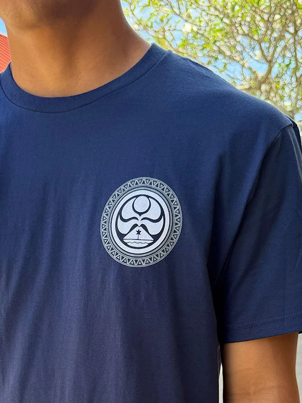 HIC SHARK BITE TEE - NAVY - Image 2