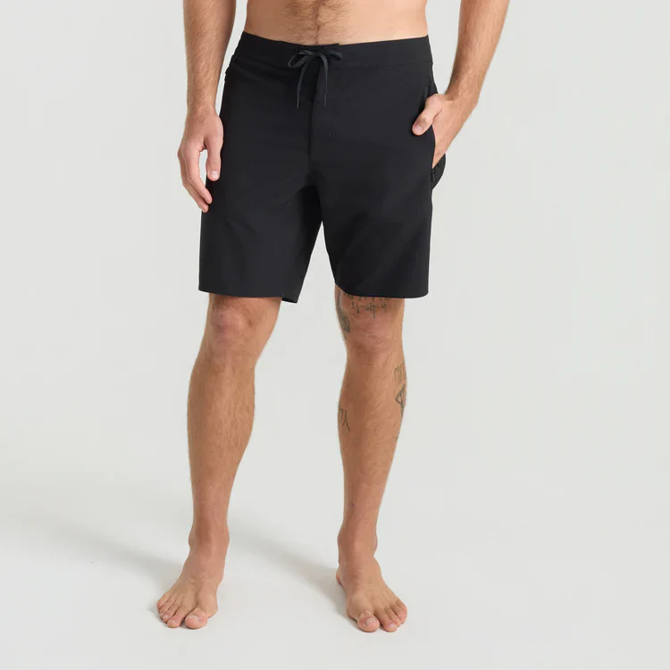 ROARK VENTURE HYBRID BOARDSHORT - BLACK - Image 2